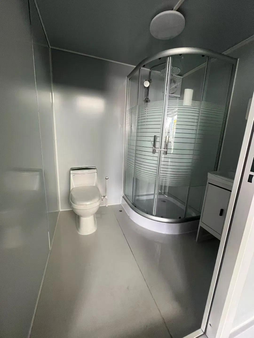 Cabina de baño móvil elegante para festivales al aire libre ecológicos