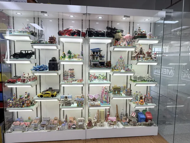 Sample Display 1