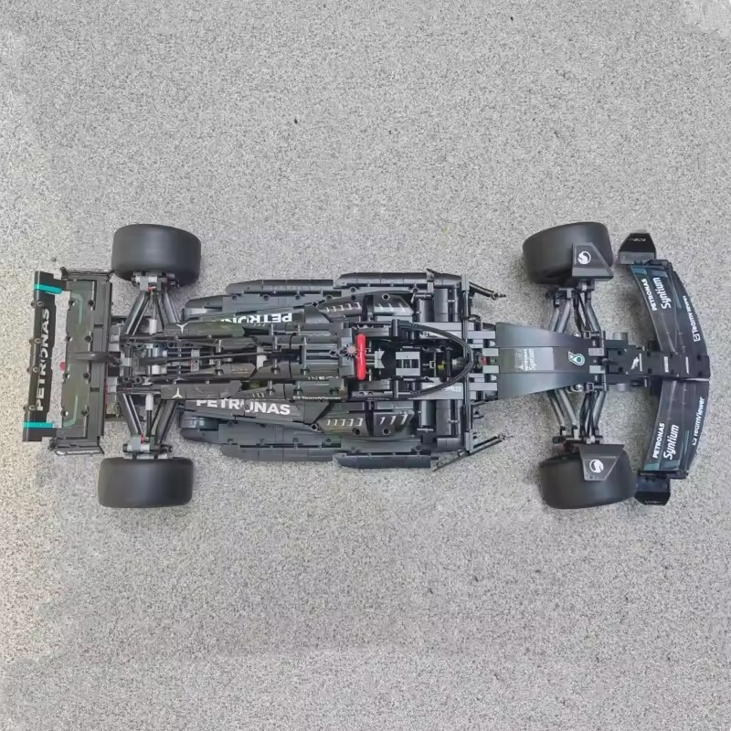 أداء F1 نموذج سيارة كتل بناء طوب إبداعي موك لعبة بلاستيكية للأولاد والبالغين متوافقة مع ليغو 42171