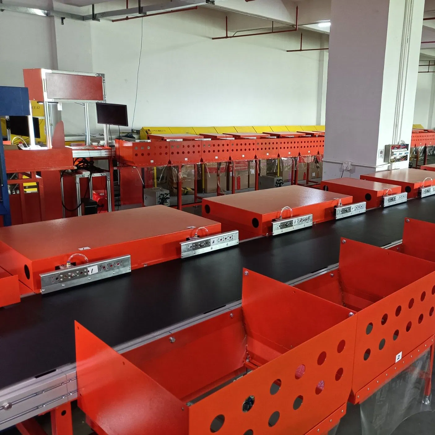 Intelligent Warehouse Management System Featuring Air Push Tech