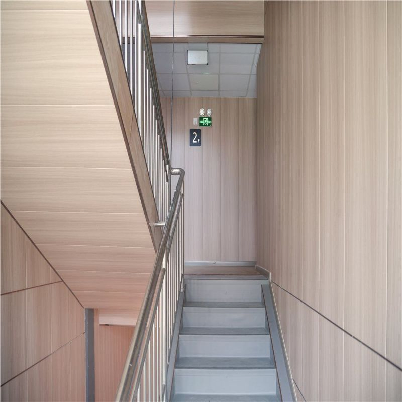 Modern Steel Frame Structures for Sustainable Building Designs