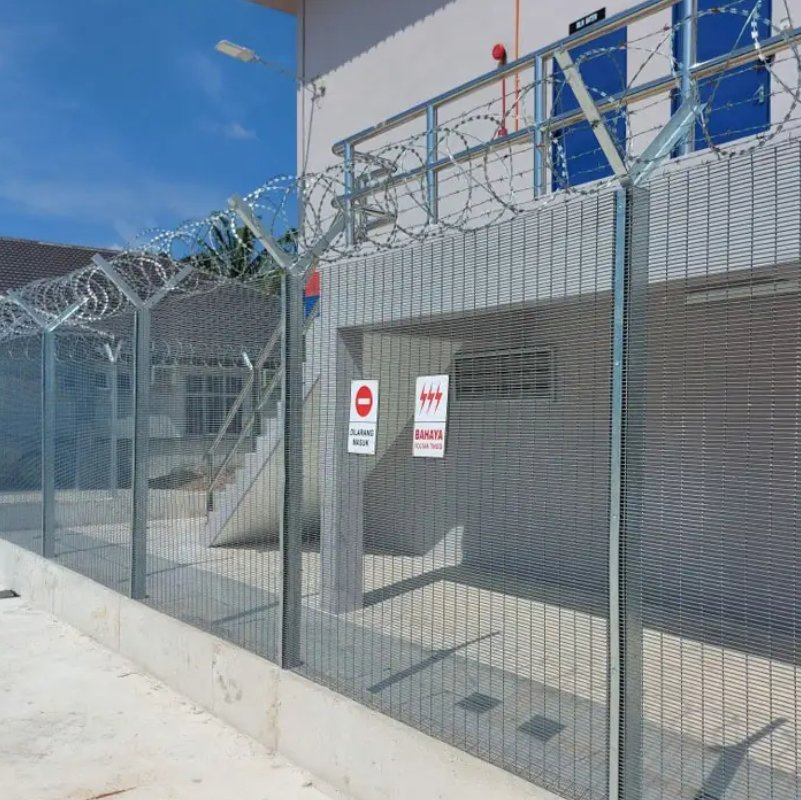 Customized Sustainable 358 Anti Climb Fence Panel High Strength Anti Cut Wire Mesh for Enhanced Security Clear View Design for Perimeter Protection