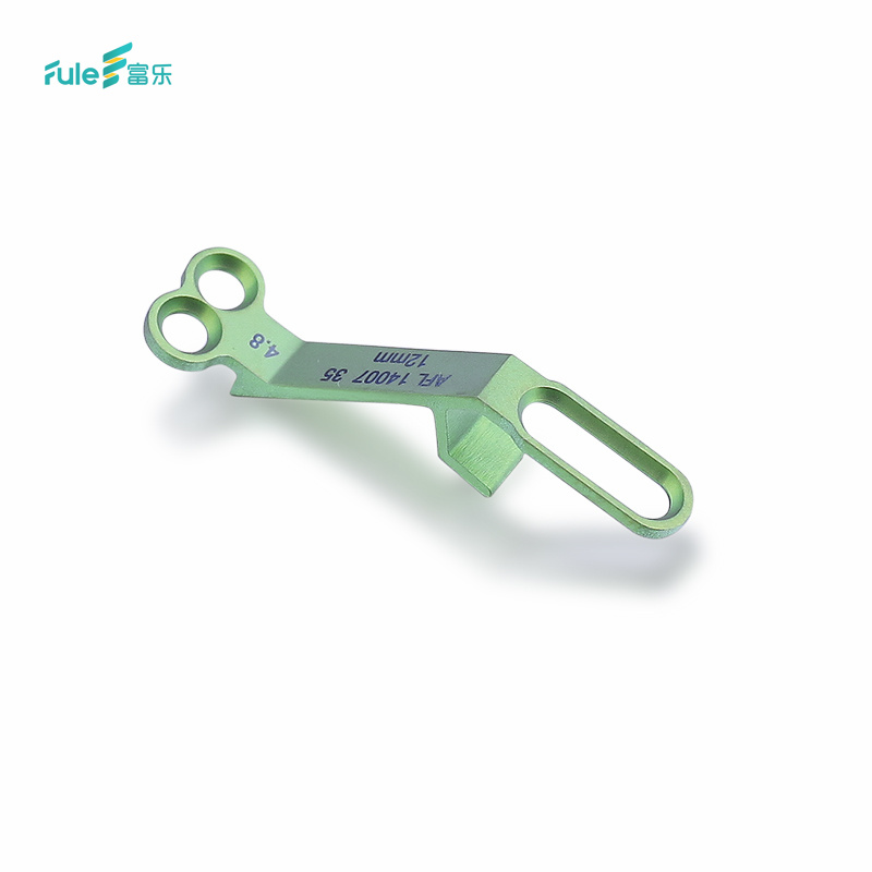 High Quality CE Certified Titanium Posterior Cervical Laminoplasty Implant with 5+ Year Warranty for Spine Surgery