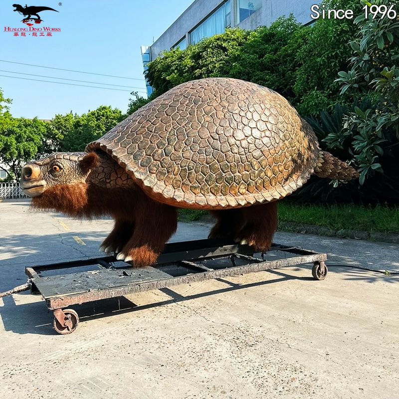 Buy Animatronic Glyptodon Hualong Technology for Natural History Display Simulated Animal Model Supplier, Suppliers
