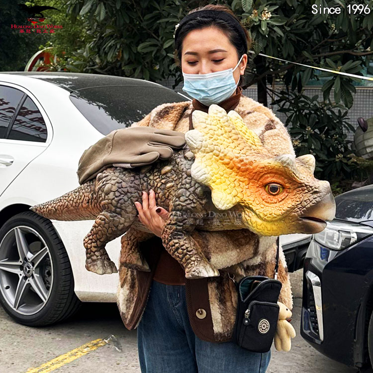 Dinosaur Hand Puppet Showcase
