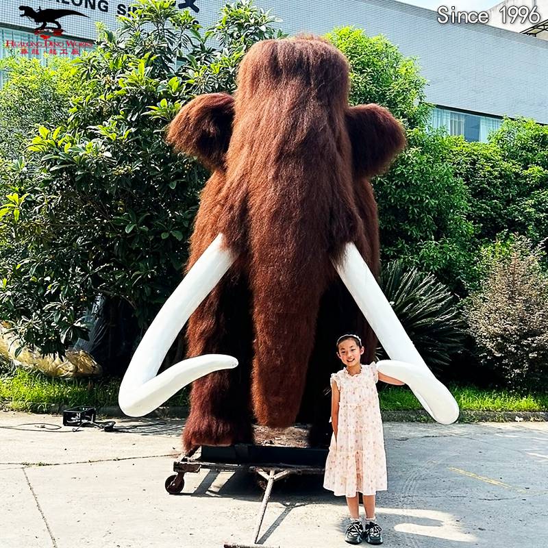 High-Quality Animatronic Mammoth Model Hualong Technology for Park Zoo Ice Age Themed Attraction Manufacturer, Suppliers