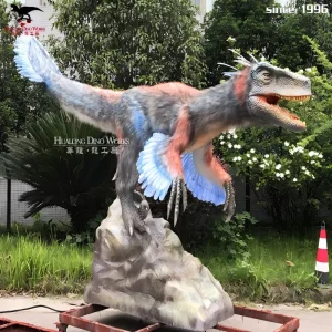 High-Quality Life Size Custom Realistic Animatronic Dinosaur Pyroraptor Models Diorama