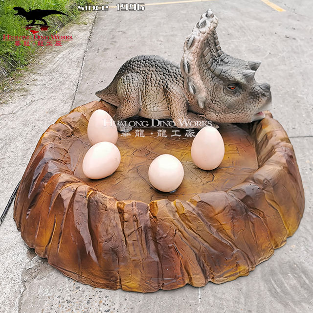 Buy Animatronic Triceratops Baby Sculpture with Hatching Egg - Life Size Interactive Dinosaur Exhibit for Theme Parks & Music Festivals Manufacturers, Factory