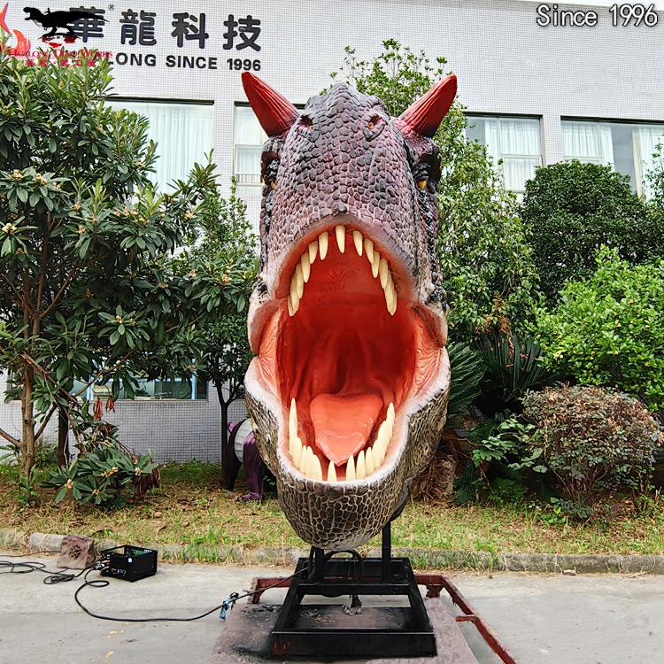 Animatronic Dinosaur Head Display Detail