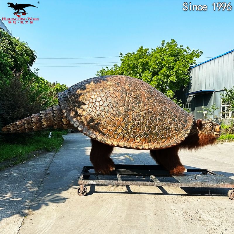 Buy Animatronic Glyptodon Hualong Technology for Natural History Display Simulated Animal Model Supplier, Suppliers