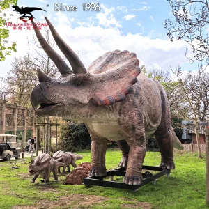 Buy Animatronic Triceratops Model Hualong Technology for Theme Park Dinosaur Exhibition Supplier, Suppliers