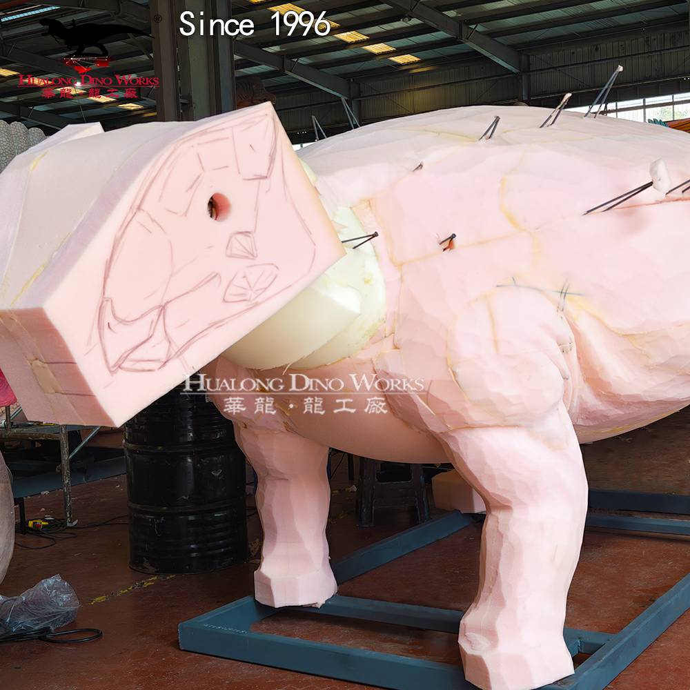 Realistic animatronic display effect