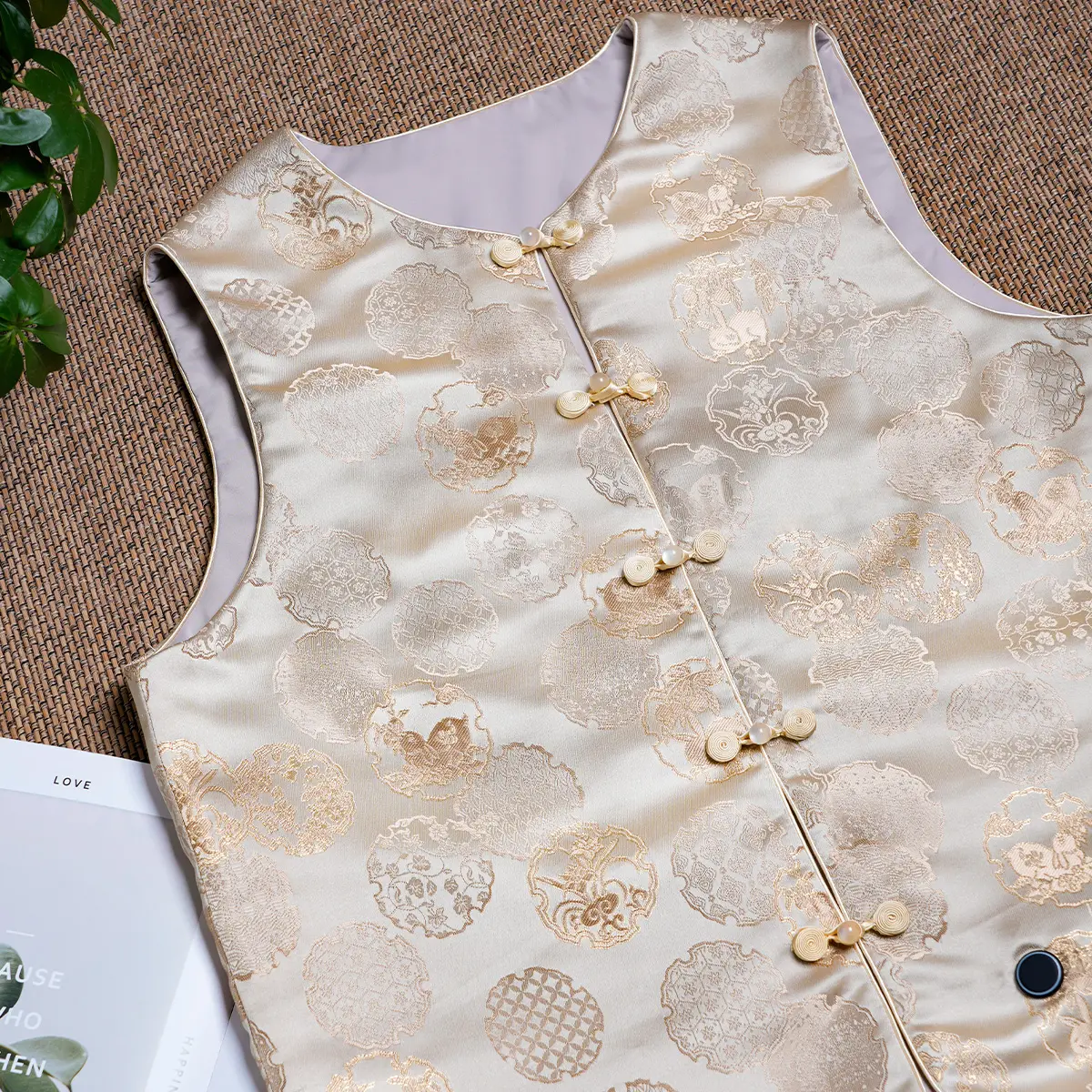 Wholesale USB 5v 10 W instant relief far infrared therapy graphene electric heating vest Manufacturer, Supplier