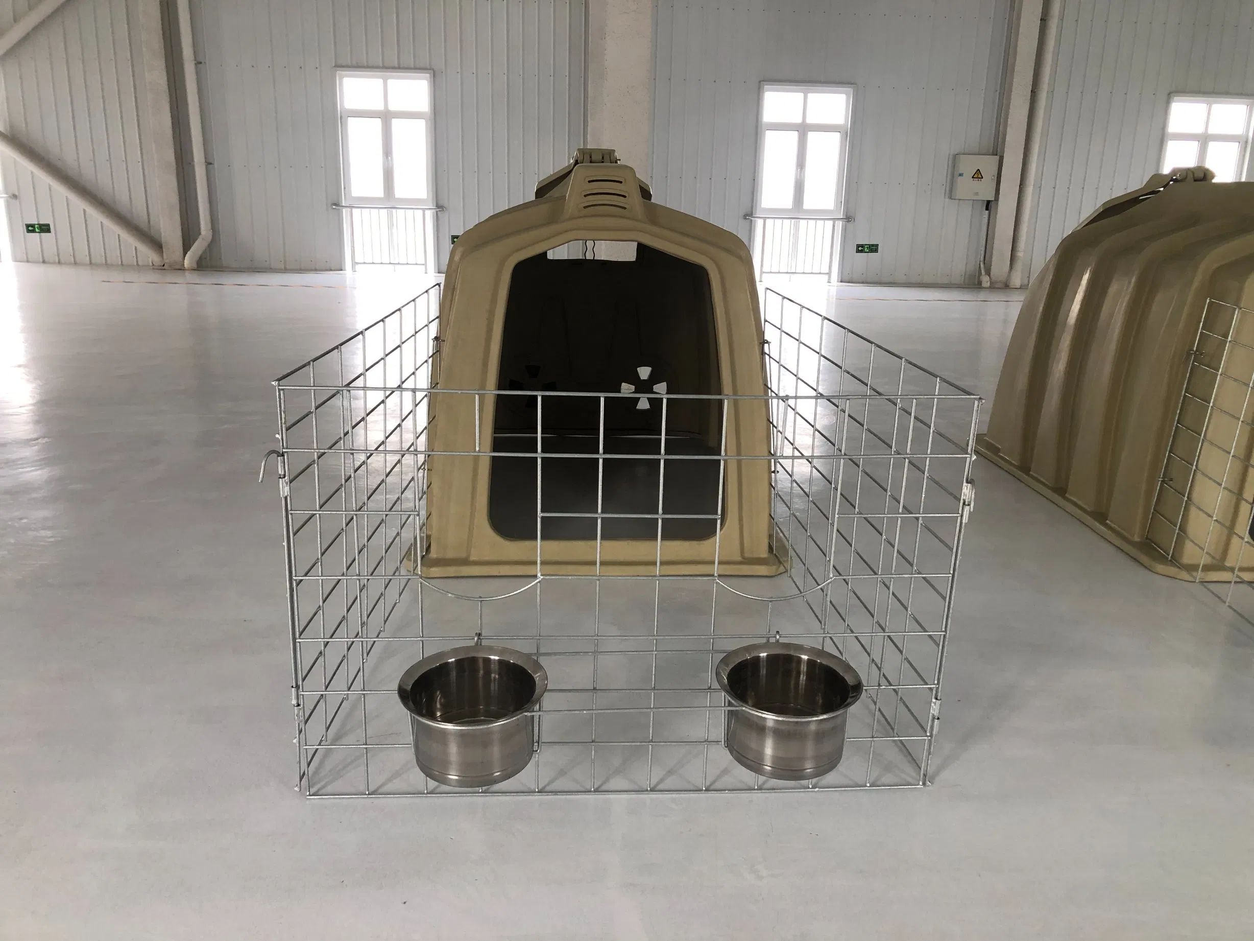 Professional Dairy Farm Calf Living House with Fence and Feeding Bucket Calf Hutch