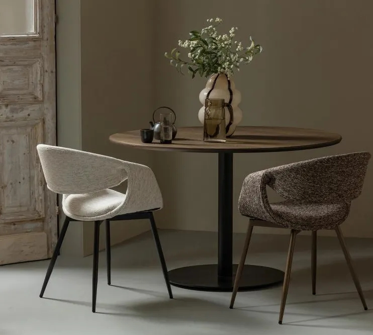 Commercial Modern Unique Style Dining Room Chairs Luxury Cream White Material Fabric Arm Accent Cafe Chairs for Restaurant