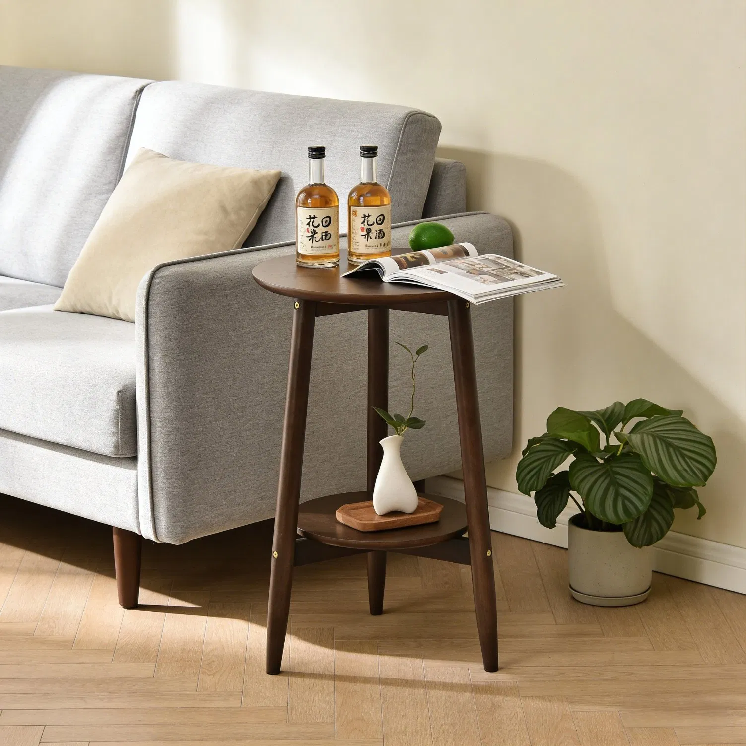 Elegant Two-Tiered Walnut and Rubberwood Small Side Table Solid Wood Living Room Small Side Table with Dual Layers