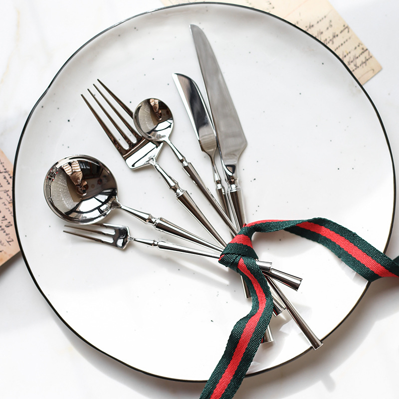 304 Stock Stainless Steel Flatware 8PCS Western Dining Steak Knife Fork Cutlery Set with Polished for Hotel Restaurant Wedding