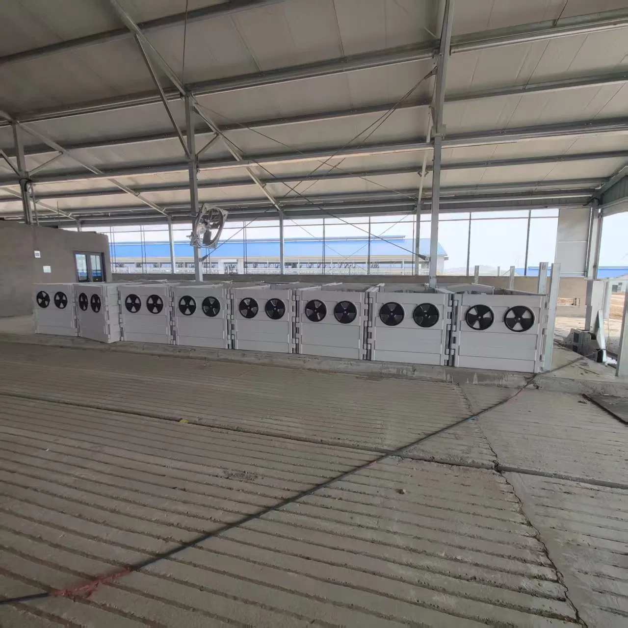 Livestock Equipment Completely Modular PE Dry Clean Indoor Calf Hutch