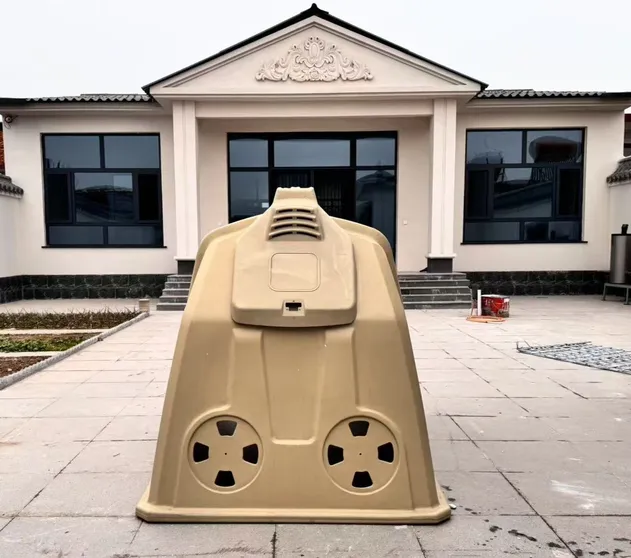 Livestock Single Calf Hutch View 2