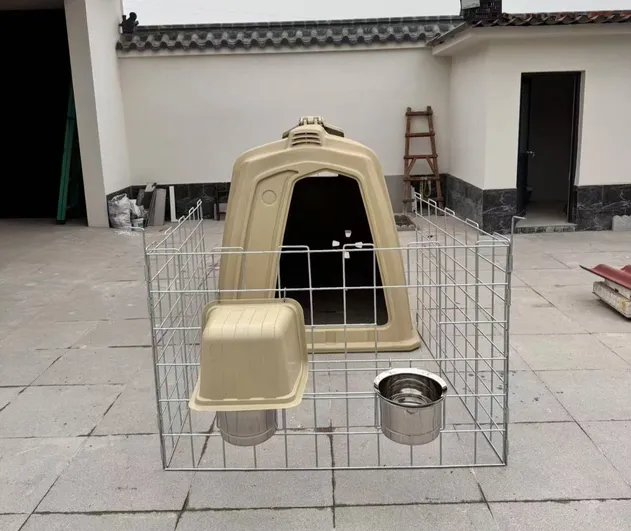 Livestock Single Calf Hutch View 1