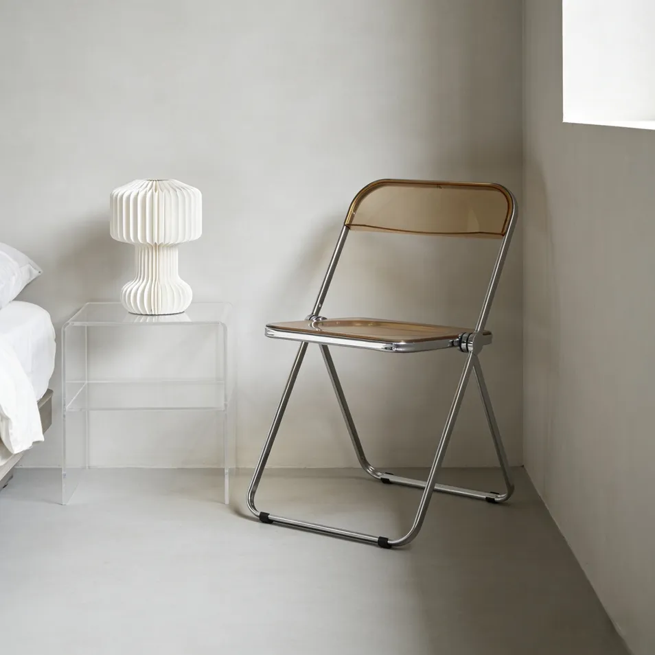 Transparent Plastic Dining Chair 2