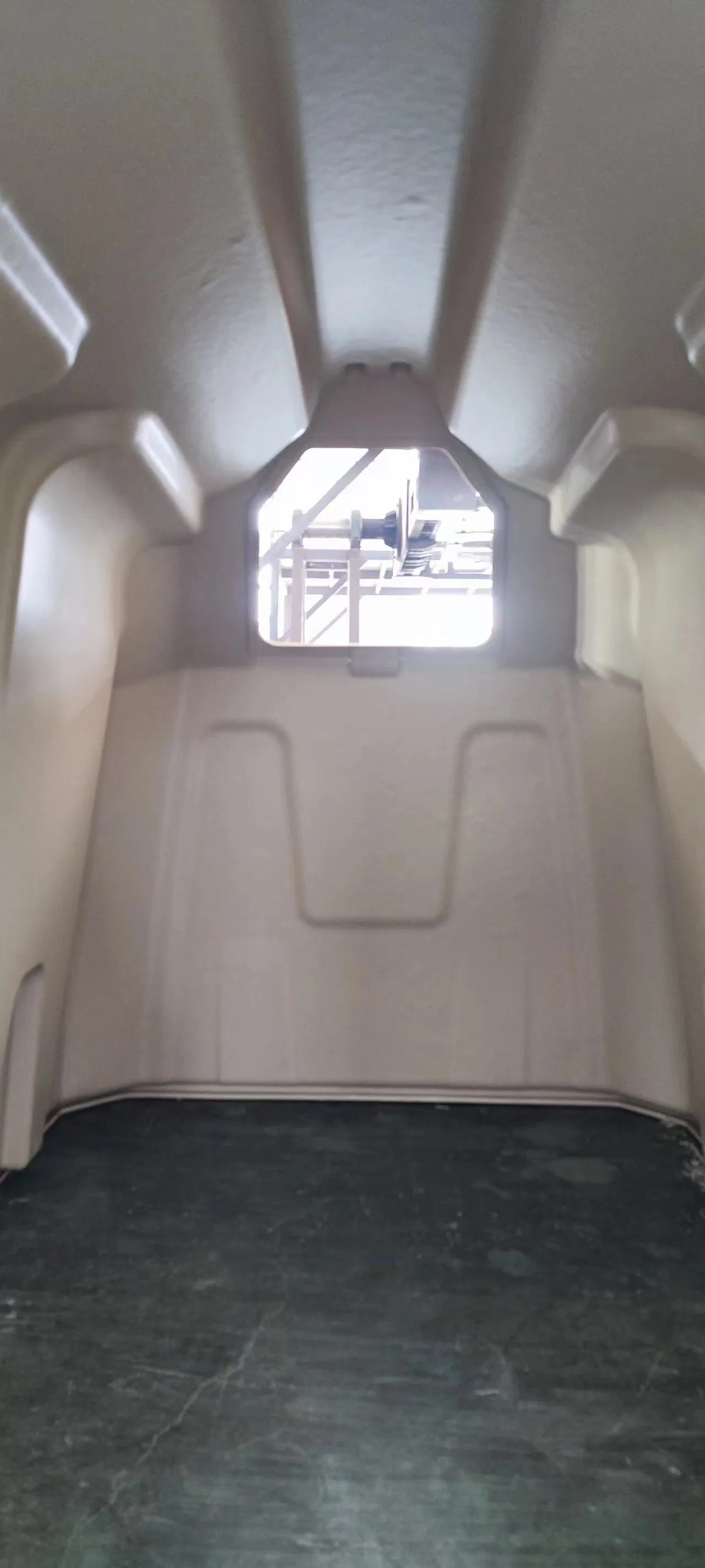 Factory Supply High Quality Durable Outdoor Calf Hutch for Cattle