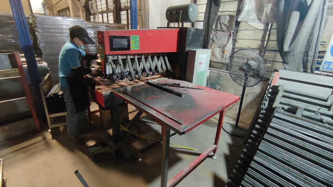 Pneumatic Spot Welding Machine