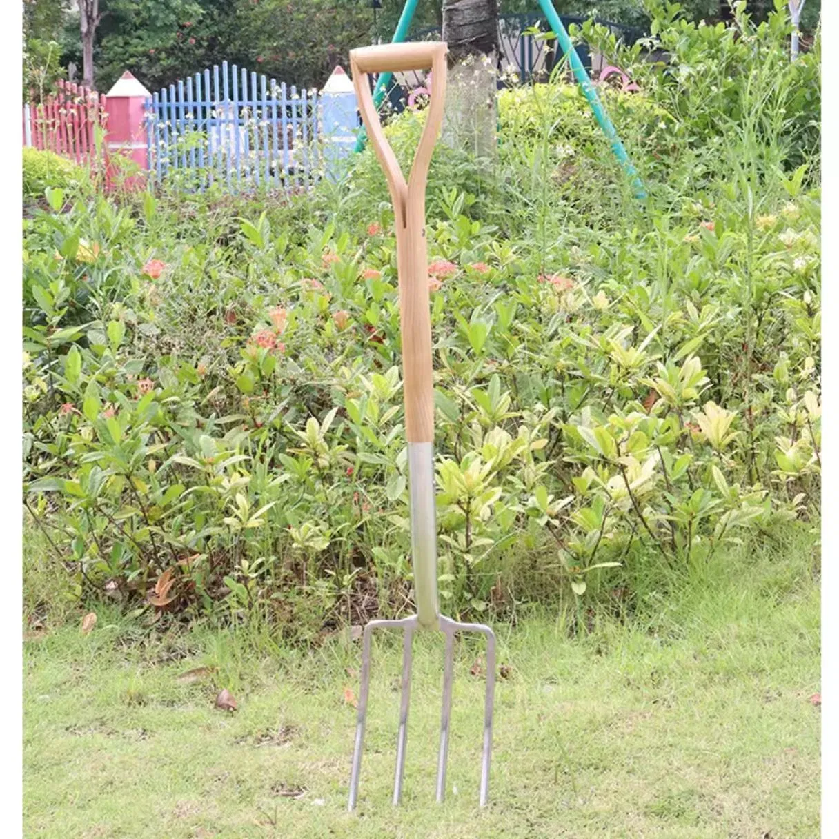 Tenedor de jardín de acero inoxidable con mango de madera en forma de Y para el cuidado del césped