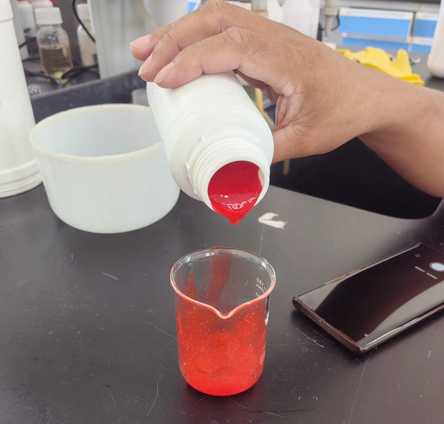 Regulador de Crecimiento para Plantas de Árbol de Caucho Kenvos Ethephon 5% Gel 10% Gel azul y rojo