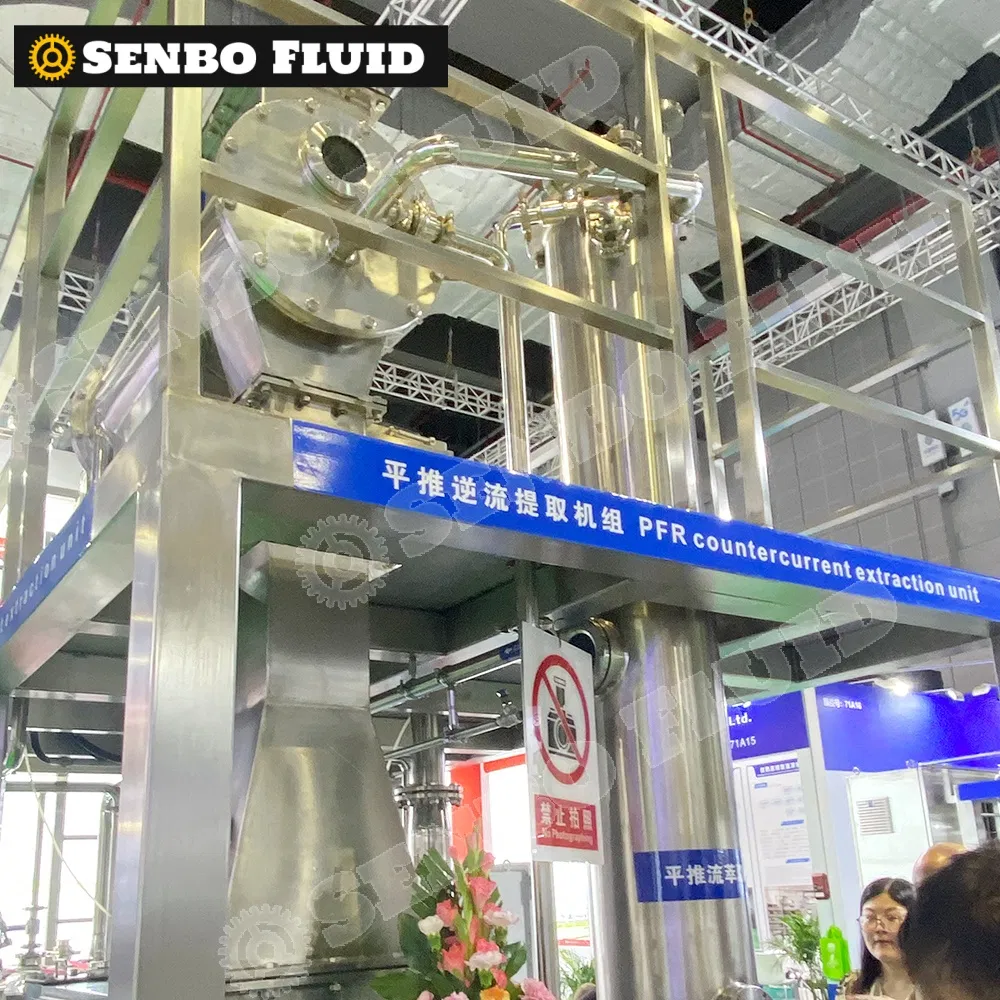 Extractor continuo de sólidos y líquidos por contracorriente de flujo plug GMP