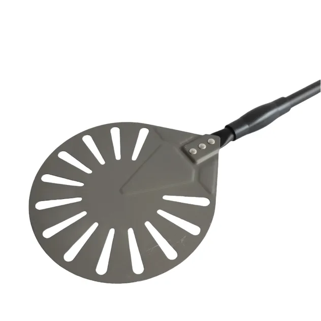 Pelas de pizza de aluminio perforado