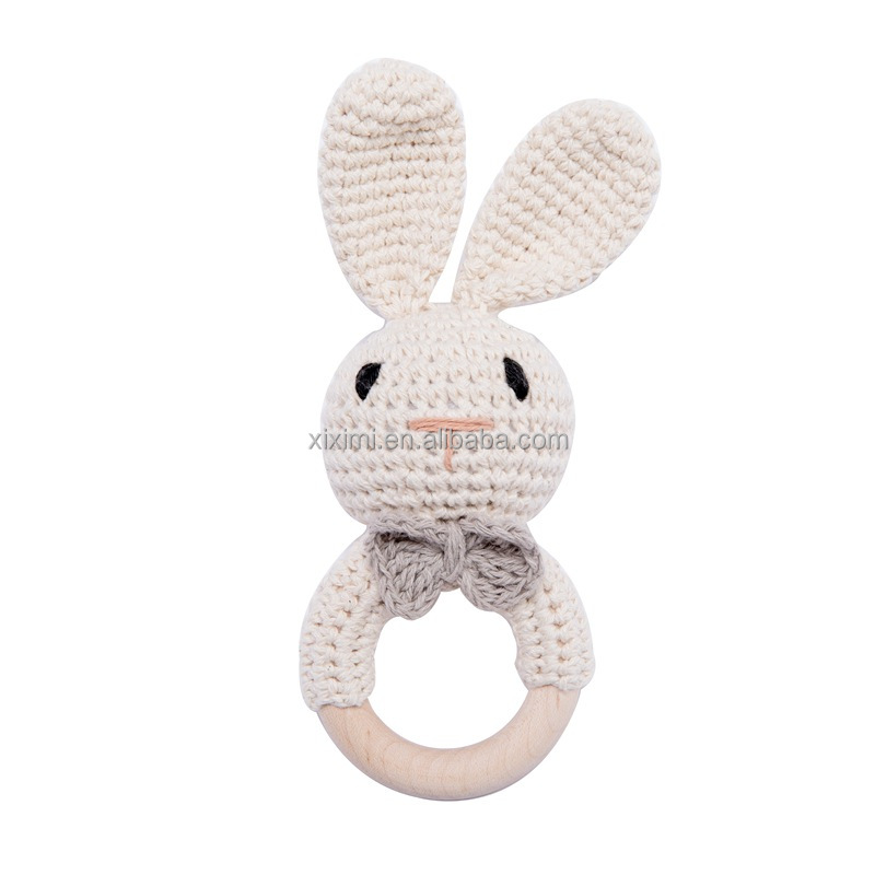 Custom 100% Handmade Beech Wood Baby Crochet Rattle Wooden Teething Toy Animal Wood Ring Crochet Teether Baby Sensory Toy