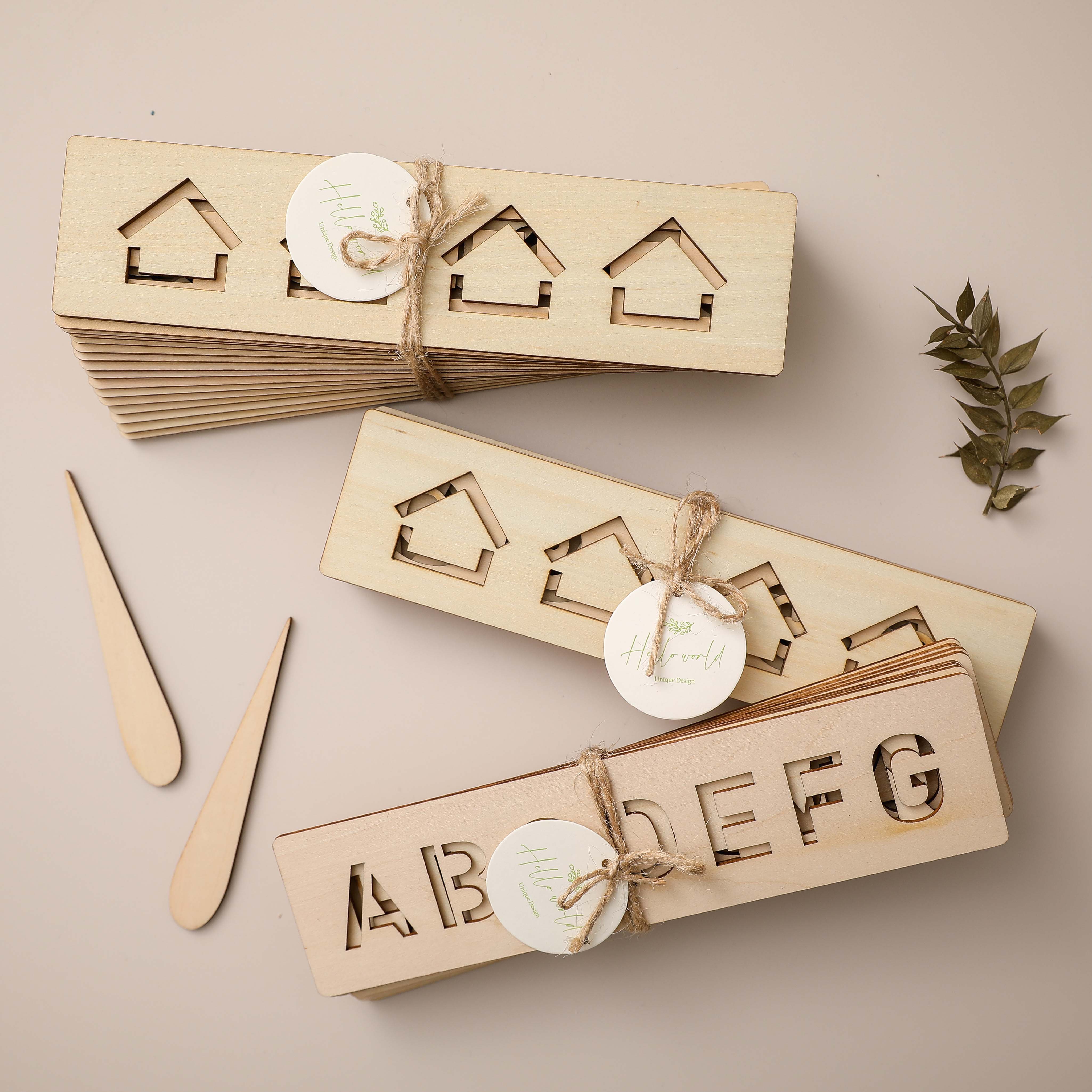 PMZ1118 Wooden Montessori Pen Control Exercise Board Children Early Education Toys Letter And Figure Pen Control Exercise Board