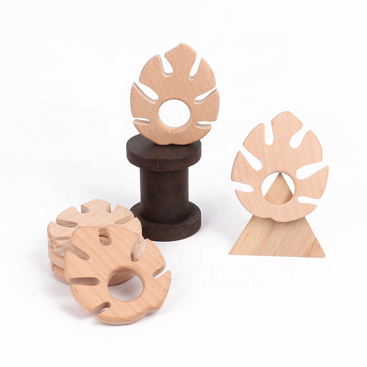 Wholesale Custom Natural Beech Wood Leaf Shape Baby Teethers Sensory Baby Toys Wooden Teether