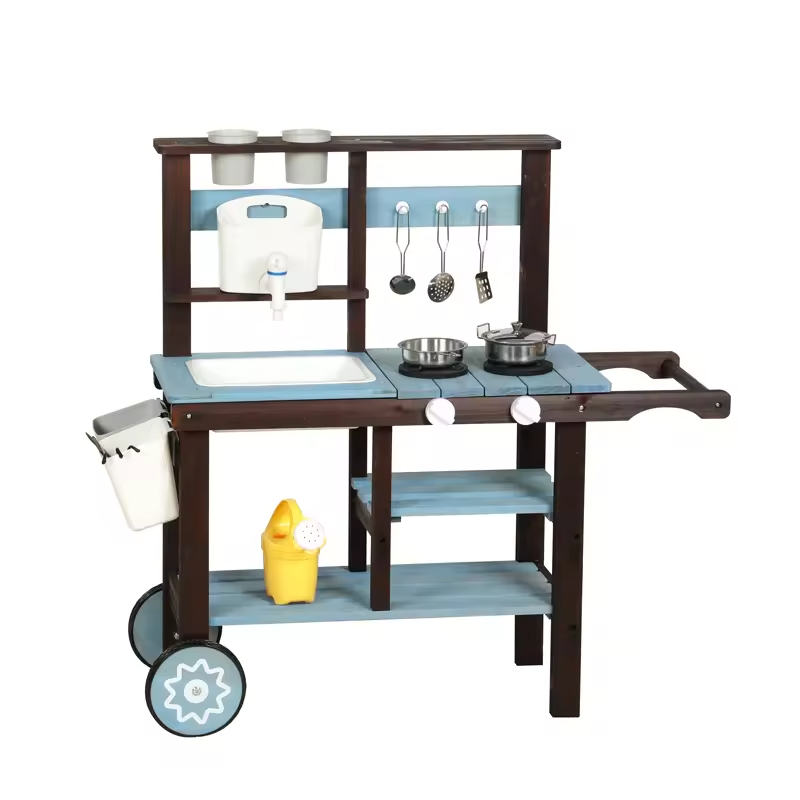 Wooden Kitchen Toy Set - Close-up 4