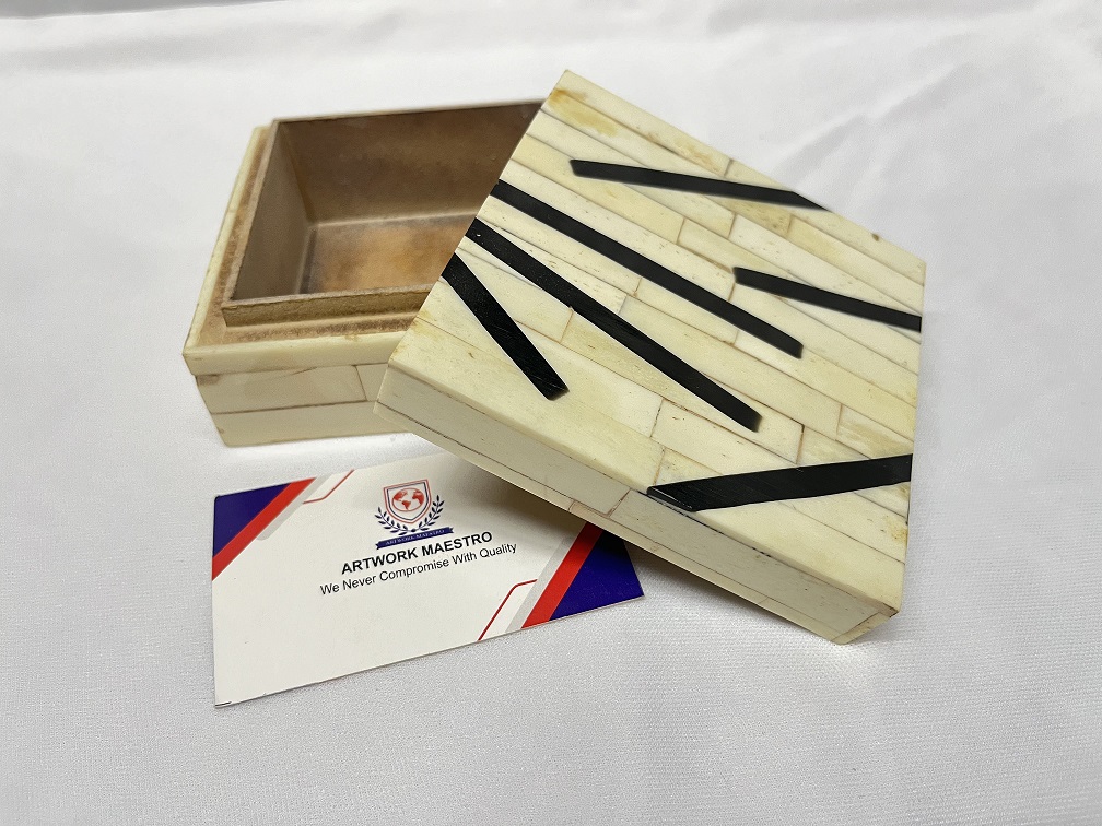 Gift and accessories