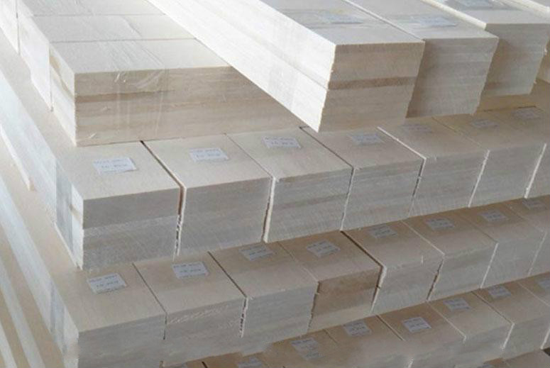 Balsa wood sample 7