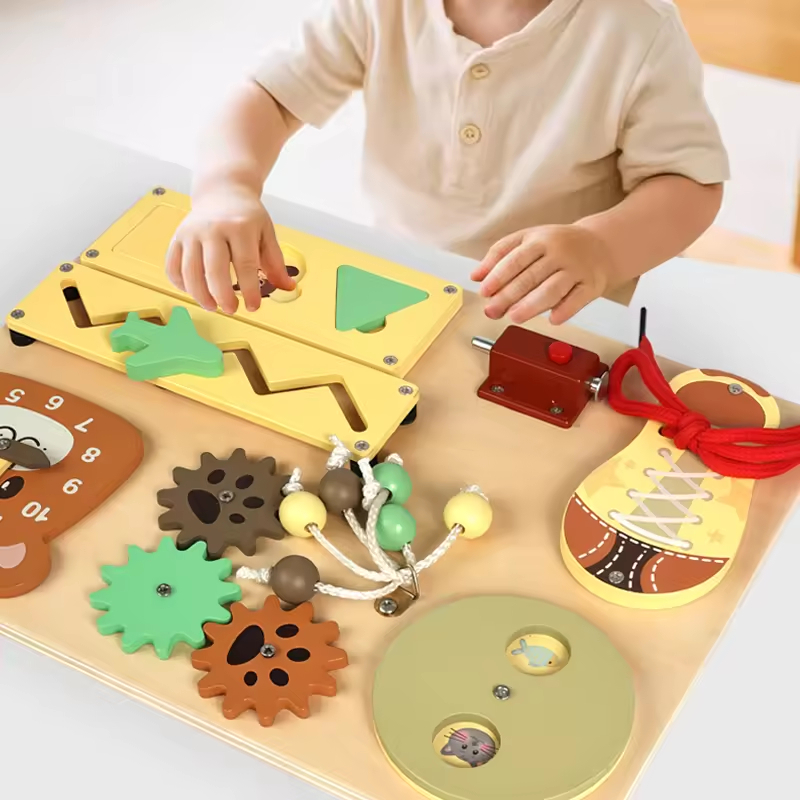 Montessori Early Education Wooden Busy Board Beading Set Hand-Eye Coordination Training Gear Matching Toy for Toddlers Gift