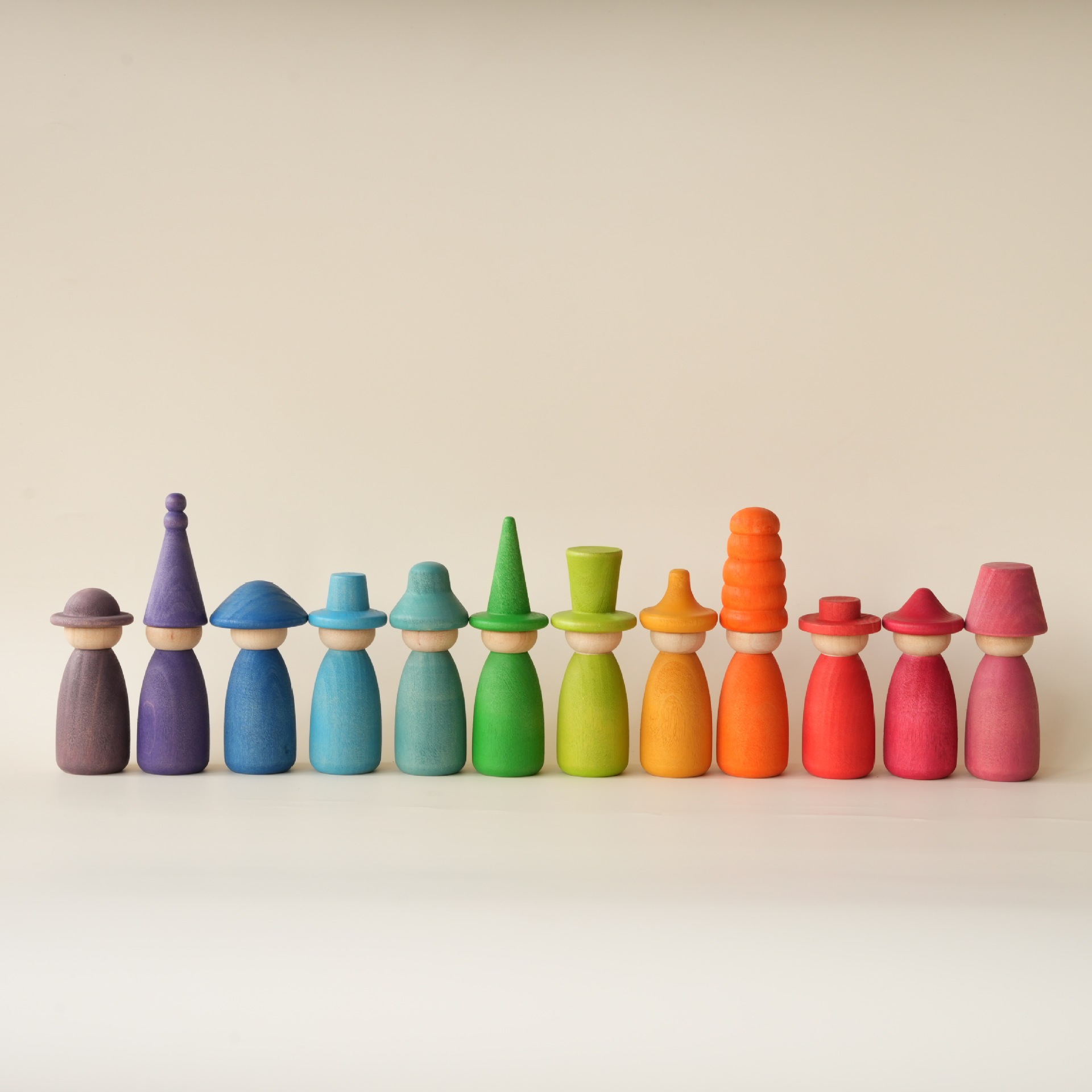 Montessori Educational Wooden Toy Rainbow Hat-Changer Peg Dolls Children Role Play Game Color Matching Stacking for Kid Boy Gril