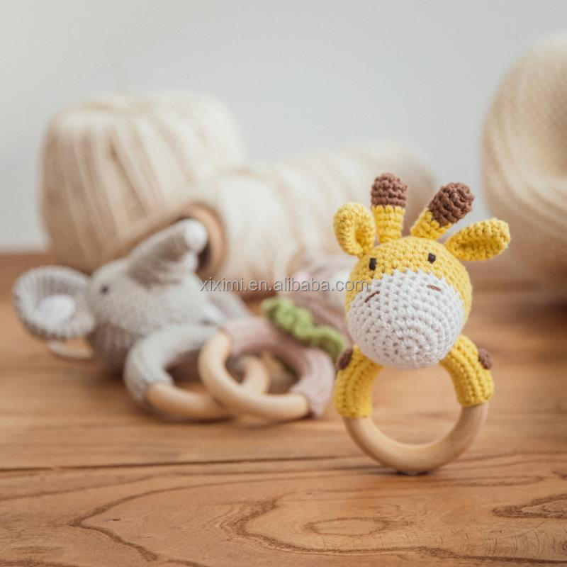 Custom 100% Handmade Beech Wood Baby Crochet Rattle Wooden Teething Toy Animal Wood Ring Crochet Teether Baby Sensory Toy