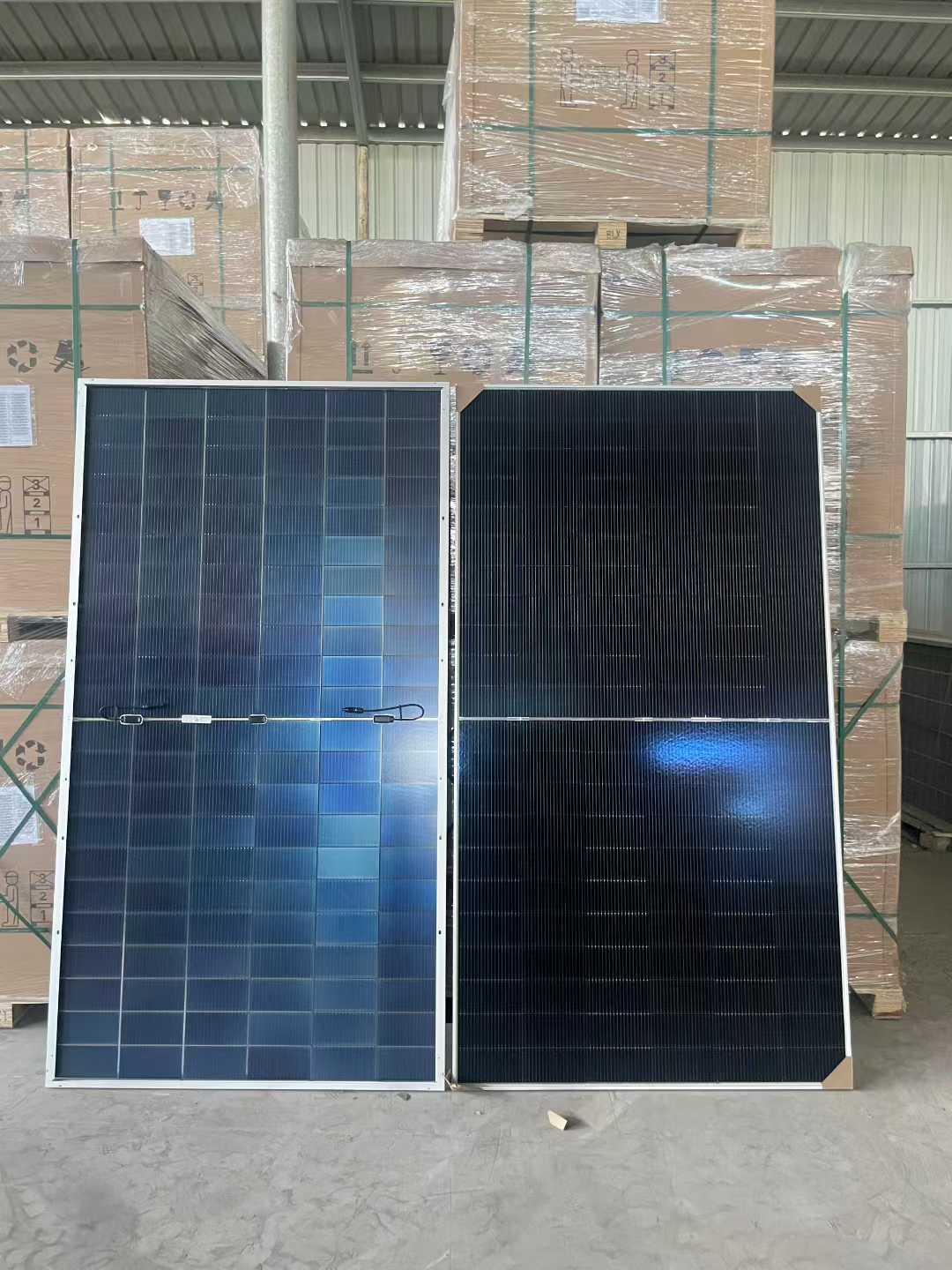 700W 720W 750W 1000W Monocrystalline IBC Bifacial Double-Glass Shingled Solar Panels 23% Efficiency