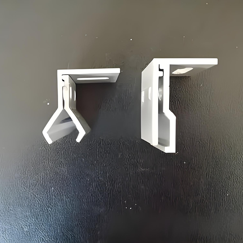 Customizable Ground-Mounted Solar Panel Support Frame for Easy Setup