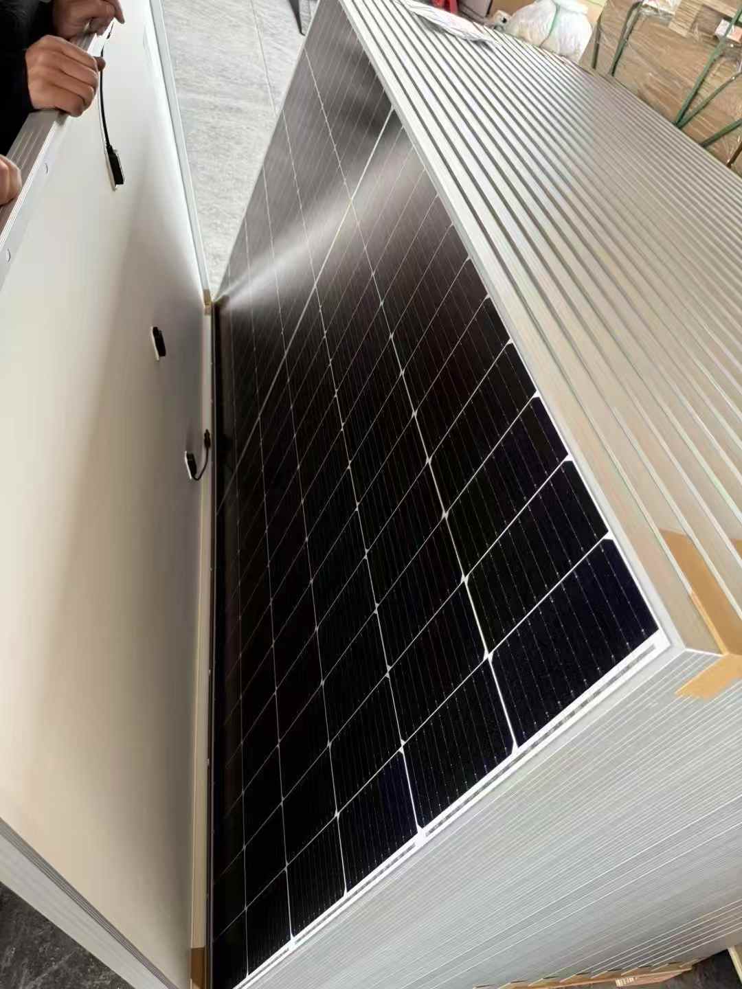 550W/700W for Topcon Tier 1 Mono Solar Panels 182mm Black Frame Double Glass 700W PV Module Bipv Roof System 550W/700W Solar
