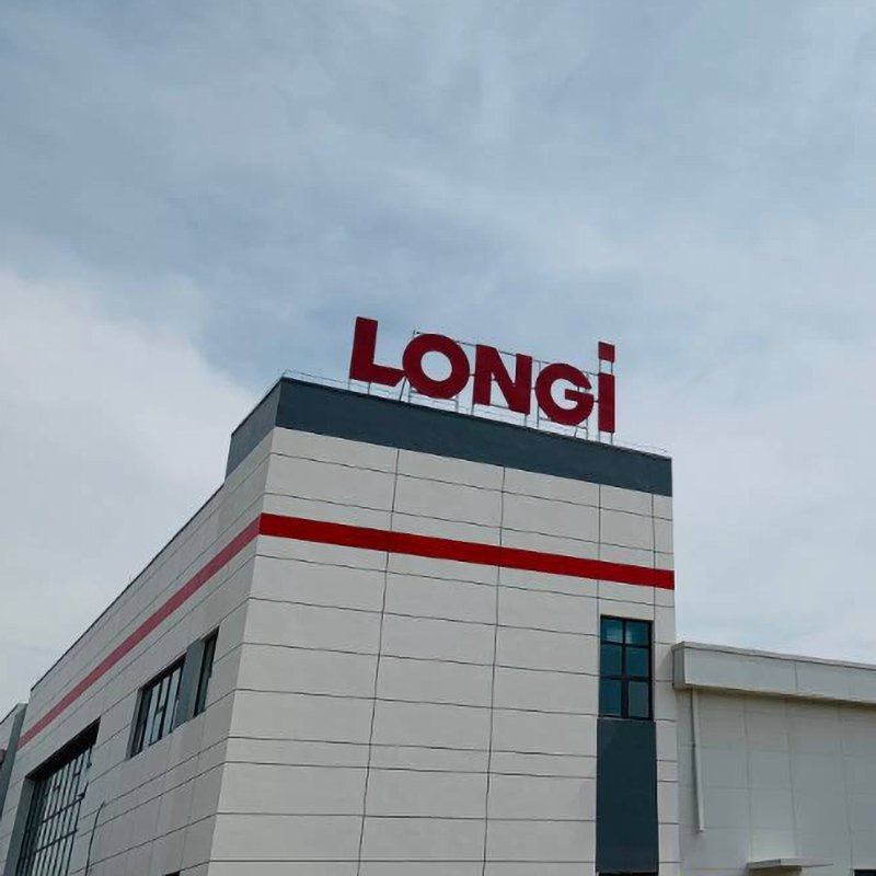 Longi Solar Panel 620W-700W for Longi Himox10 Systems Solar Panels Best Price Solar Panels for Residential Use