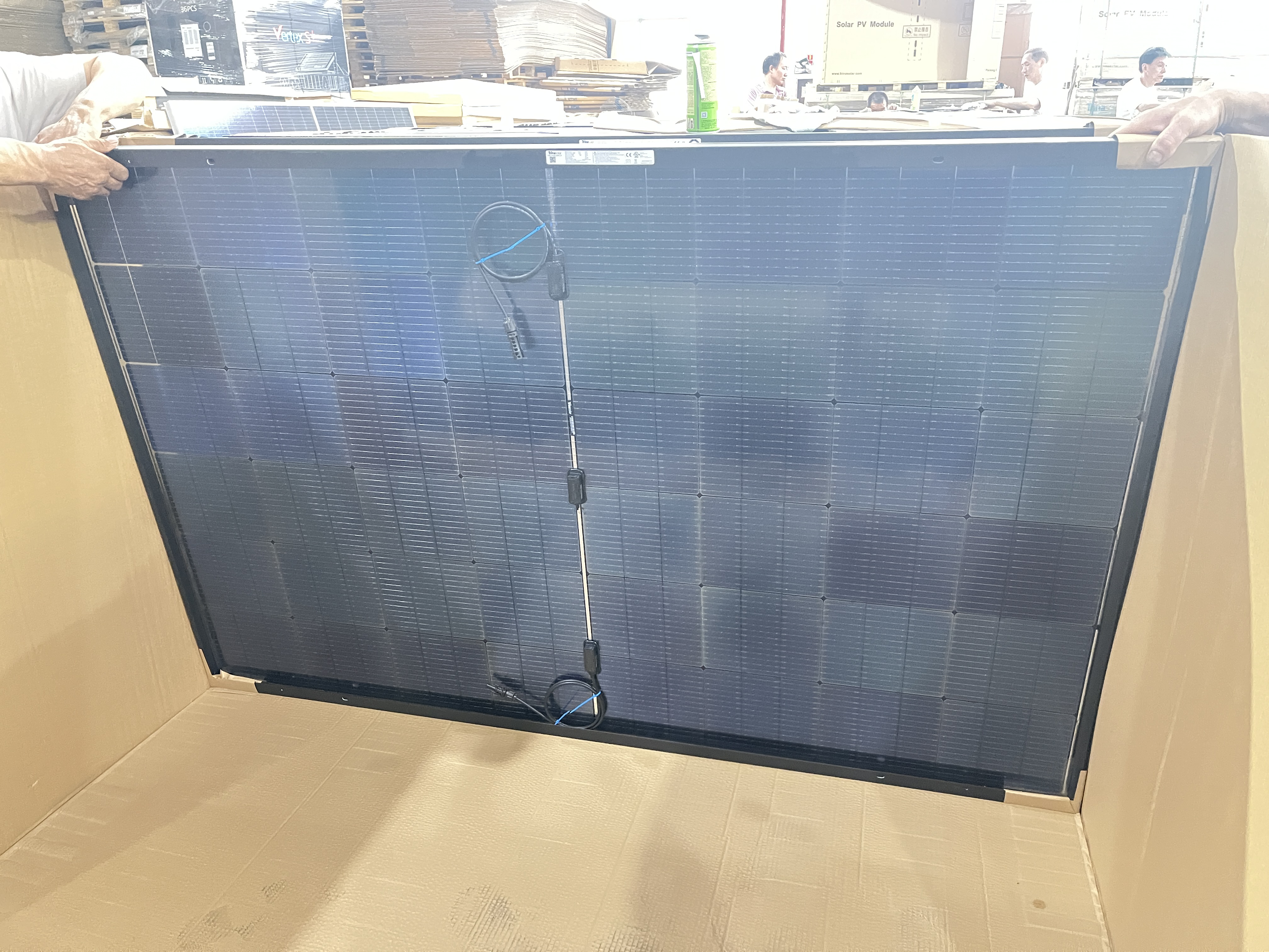 Trina Solar 430W-440W Half Cell MWT Bifacial N-Type Rooftop Solar Panels | USA Warehouse | 22% Efficiency | 15-Year Warranty |