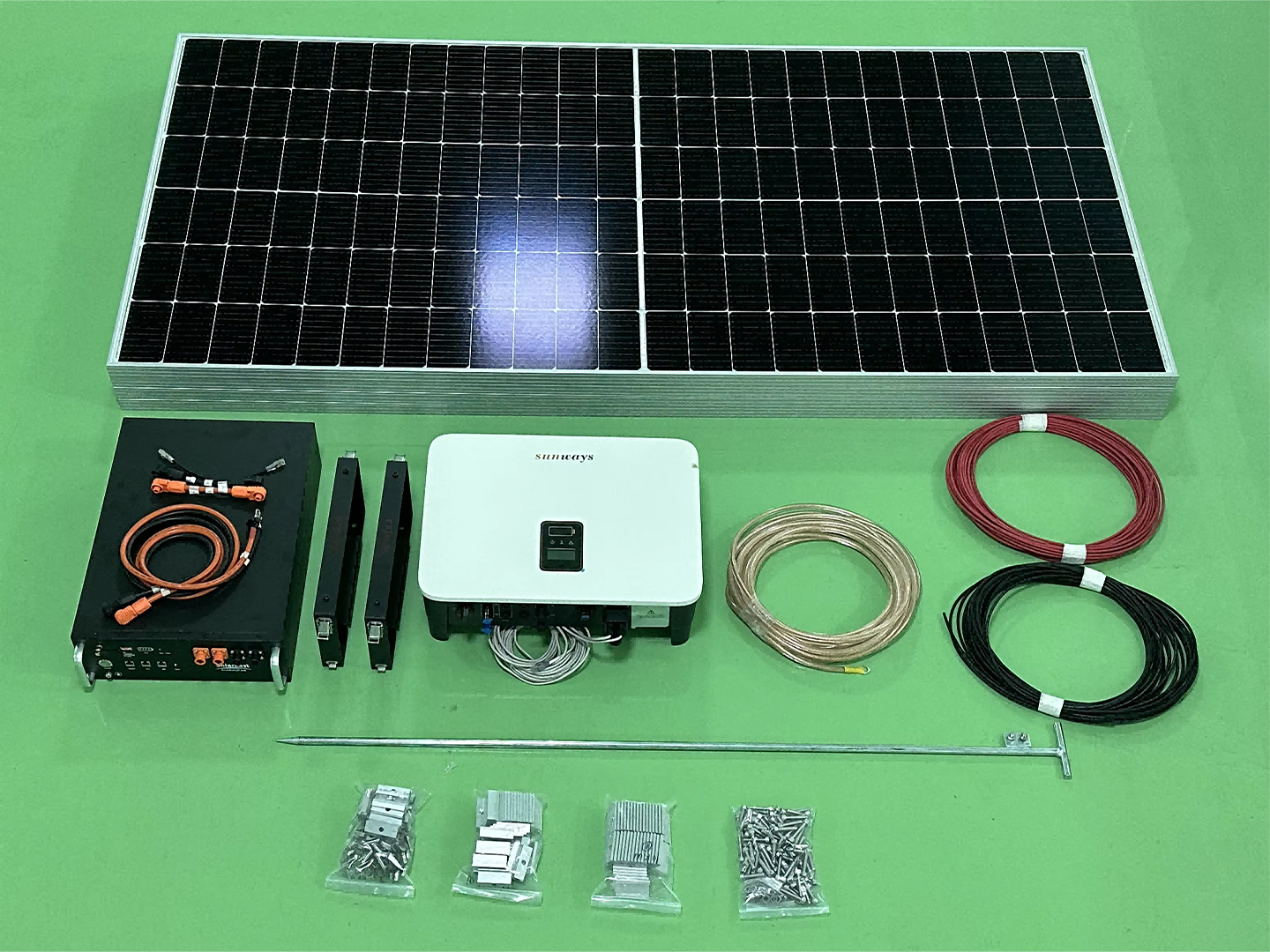 700-750W Manufacture Factory Price 21.5% High Efficiency Monocrystalline Silicon Solar Photovoltaic Panel Module