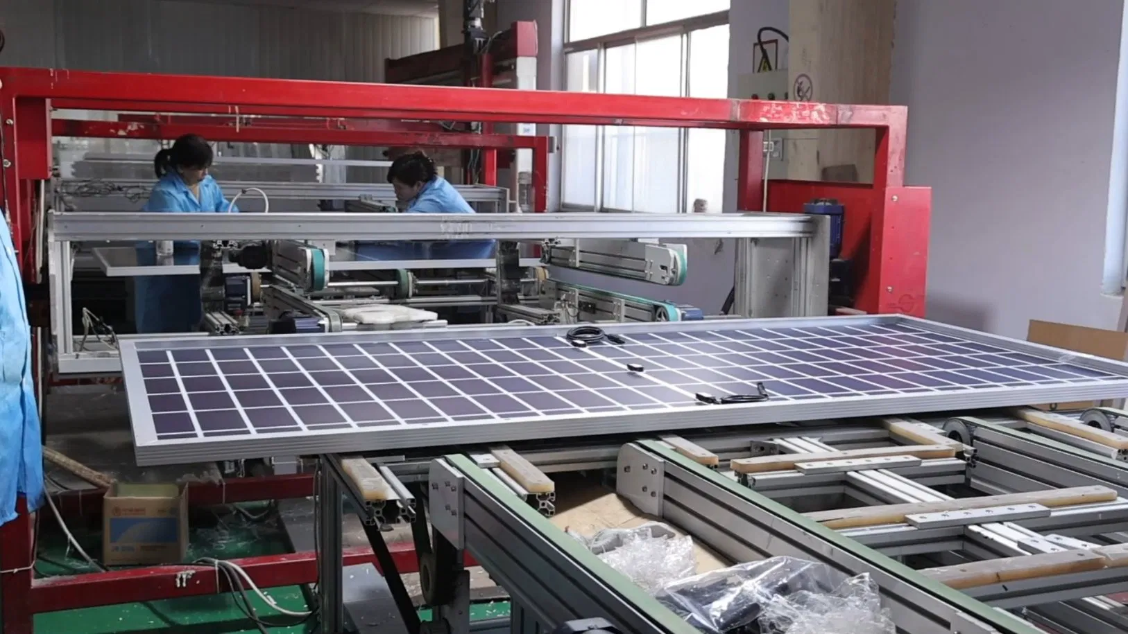 Wholesale Price 182mm Half Cell Mono Solar Panel 540W 545W 550W for Residential