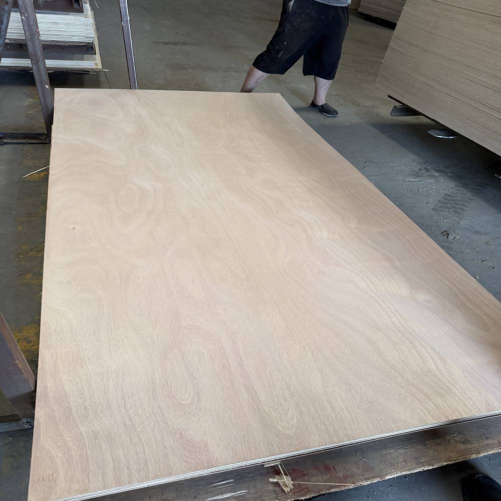 Waterproof Lightweight Okoume Panel Caravan Yacht Decorative Construction Material Supplier