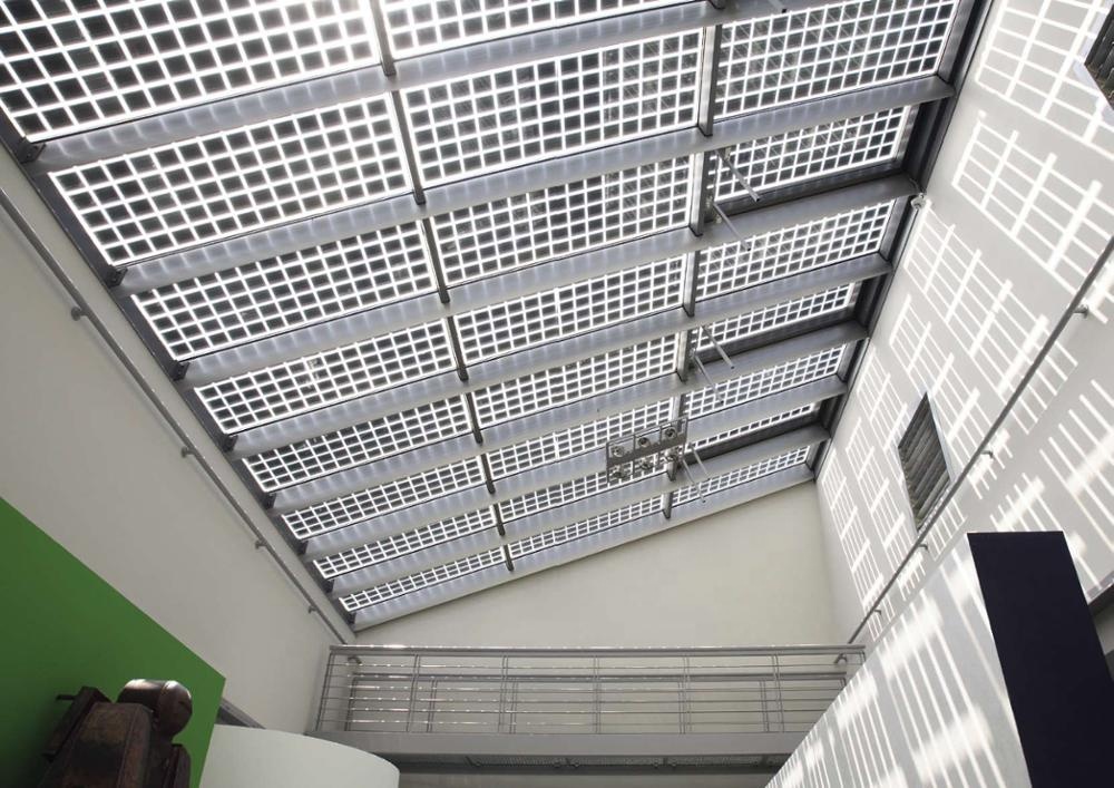 300watt Rooftop PV Module 320w 300w Frameless Double Glass Crystal Bifacial 310 Watt Bipv Solar Panel