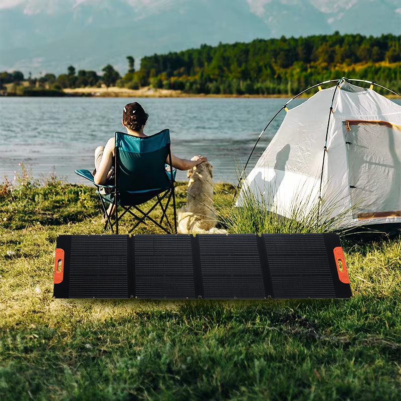 220W Outdoor Portable Foldable Solar Panels Solar Panels Portable Folding Solar Panel Portable for Camping/Outdoor